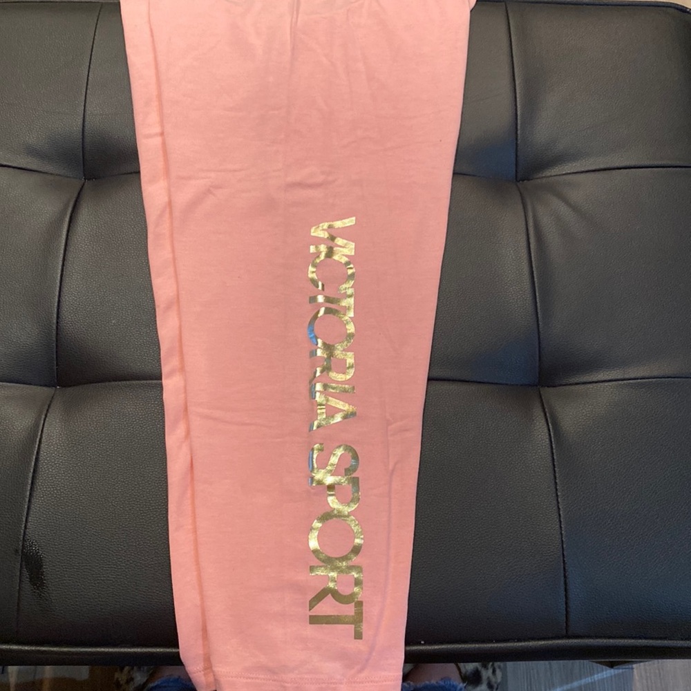 Victoria Sport, size: large, capri leggings